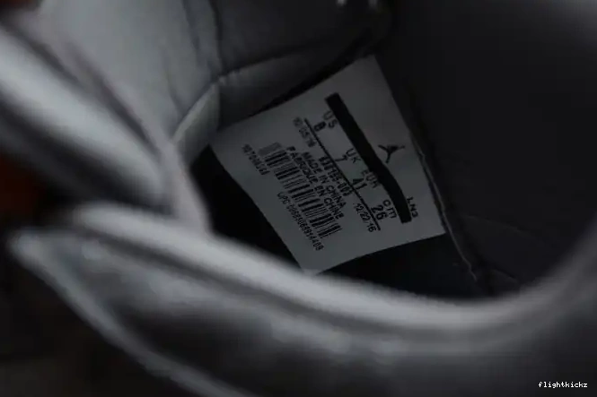 Air 930155-003 4 Jordan x Cool Grey KAWS 0526